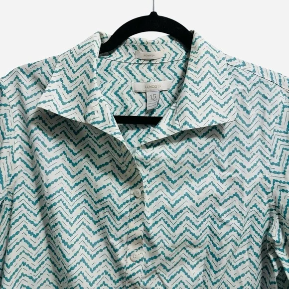 Chico’s green and white no iron blouse chevron print work career office Medium - Picture 4 of 11